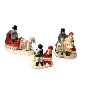 Vtg Christmas Village Figurine Lot – Carolers, Horse Sleigh, Boy w/ Dog 1988